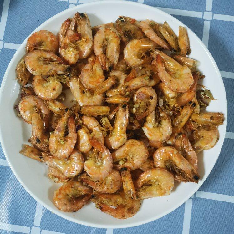 厨师长教你：“椒盐虾”的家常做法，口感酥脆味道很赞，先收藏了