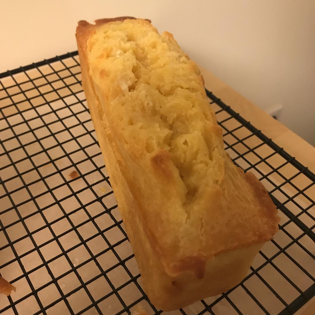 马斯卡彭白巧磅蛋糕