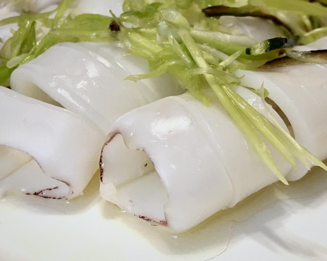 白灼尤鱼的最高境界在这里？的做法