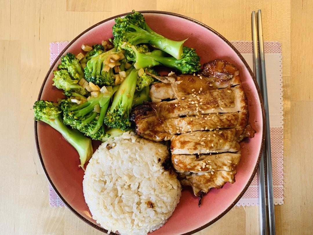 照烧鸡腿饭