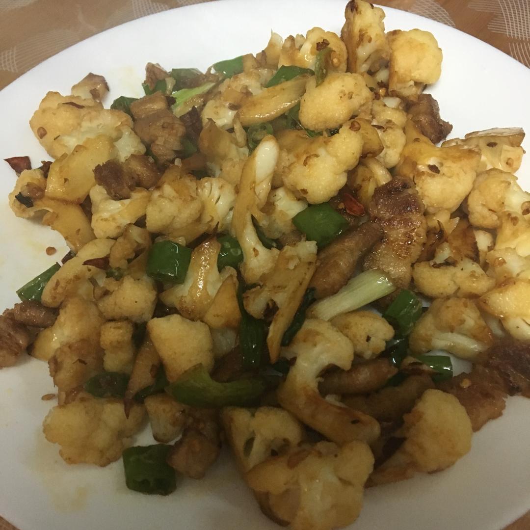 老丁的私房菜-干锅花菜