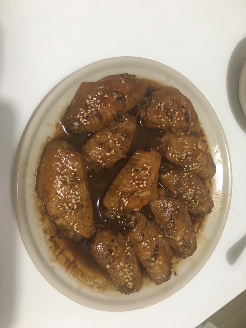 外婆教我的红烧鸡翅·连汤汁都狠好吃！！！