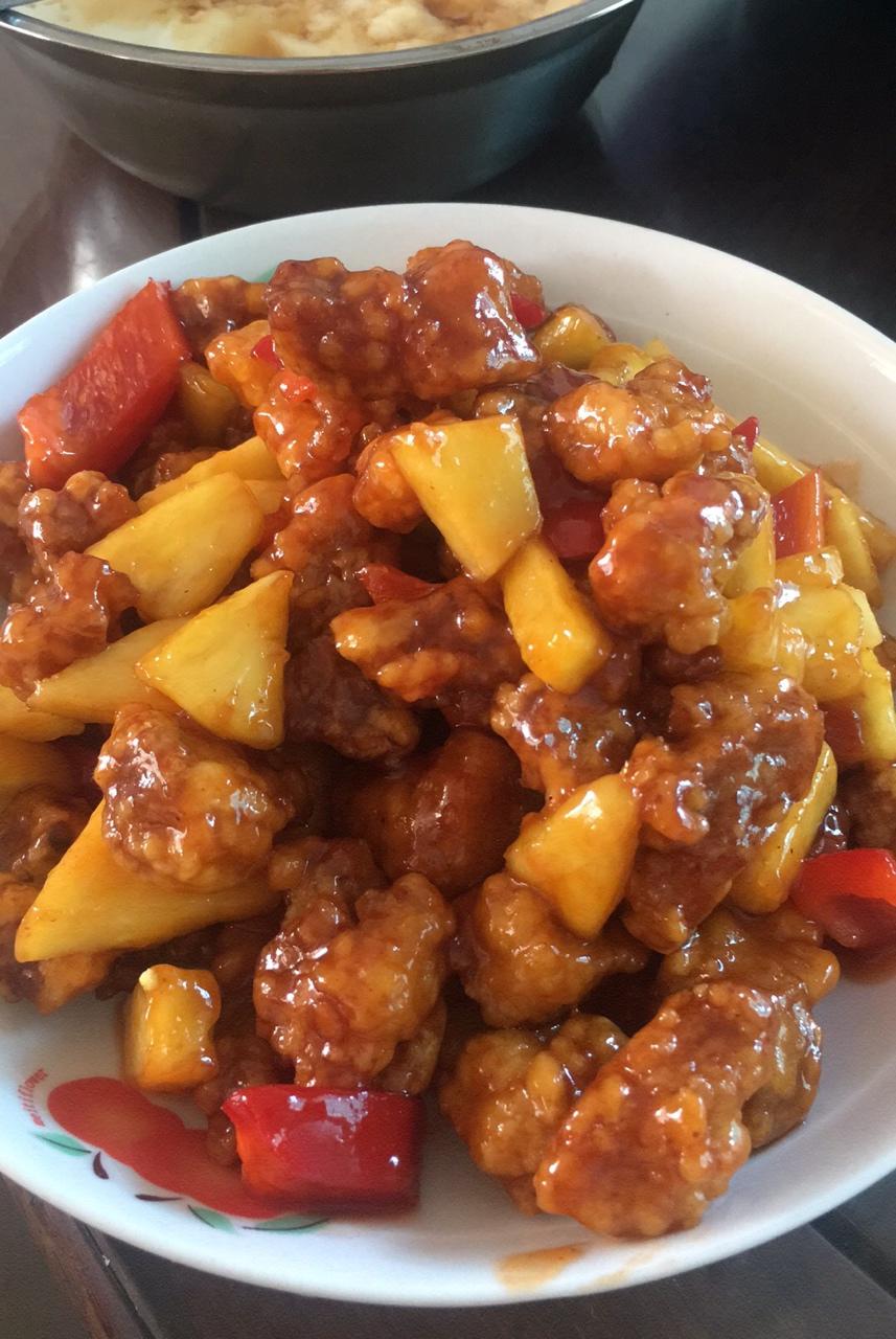 菠萝咕噜肉