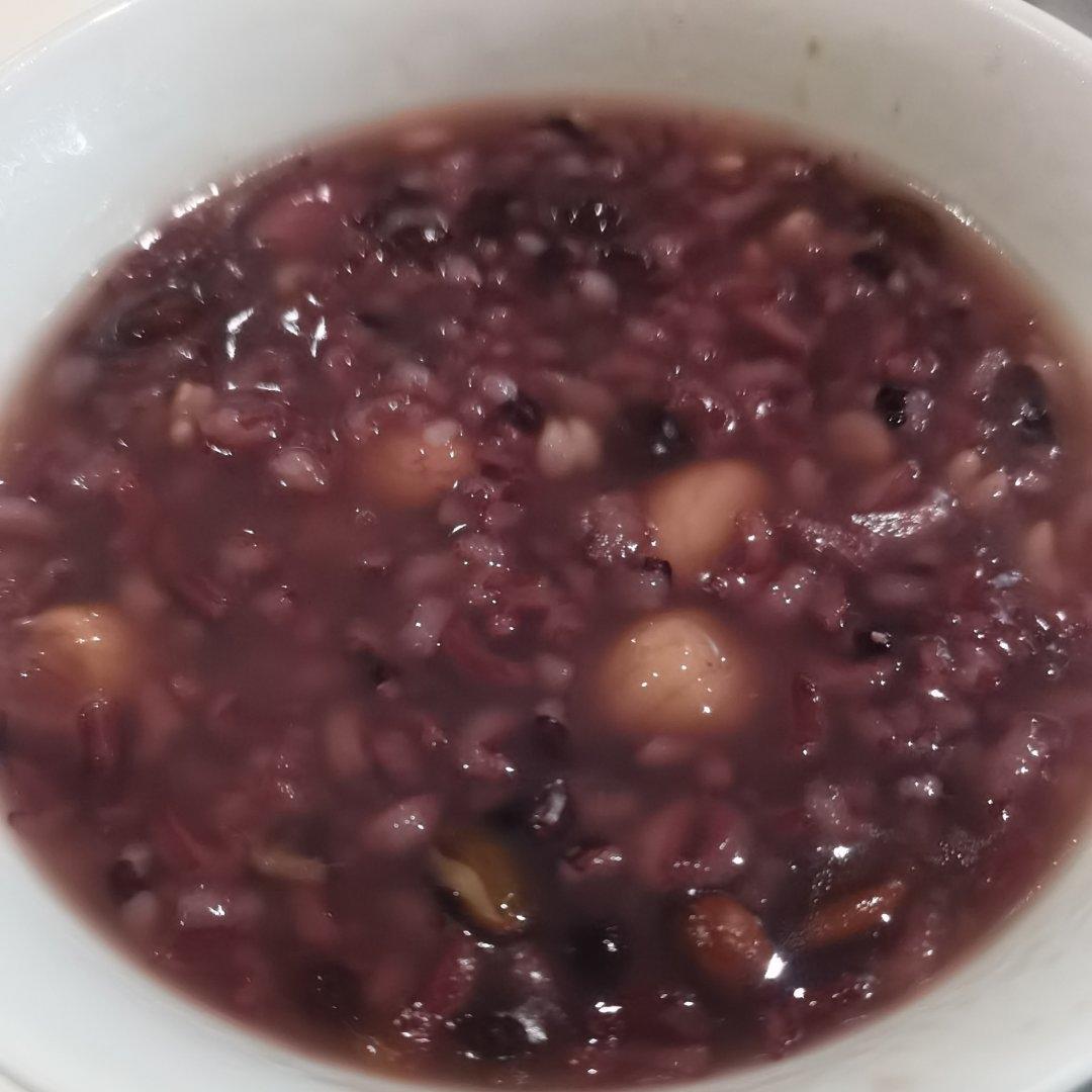 经过10次试做，终于调配出好吃的八宝粥配方，这味道绝了