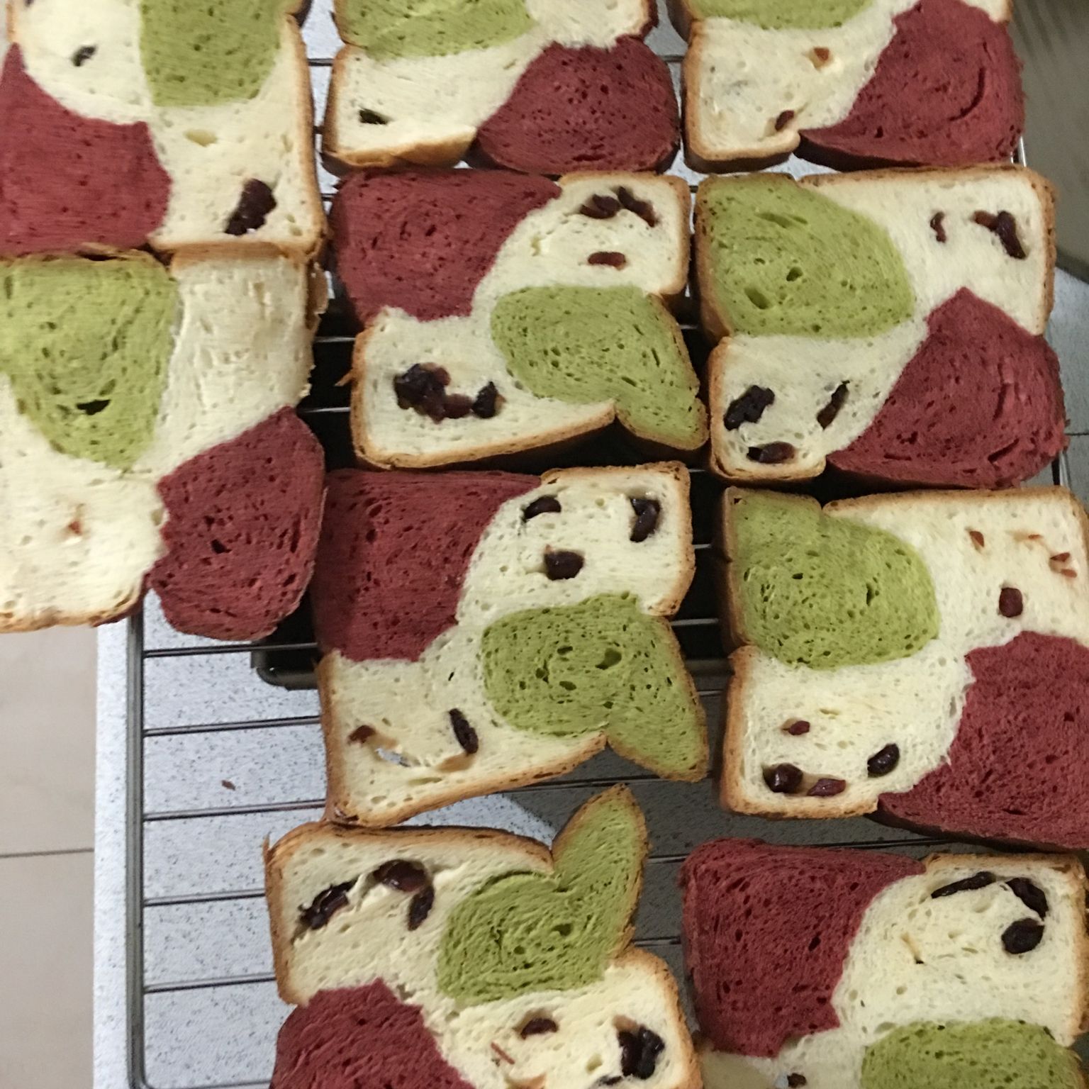 蔓越莓三色吐司