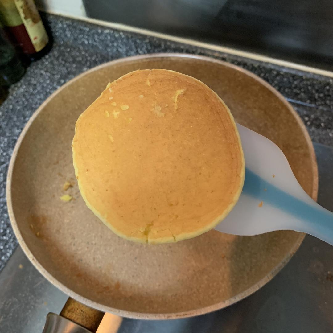 奶香玉米饼
