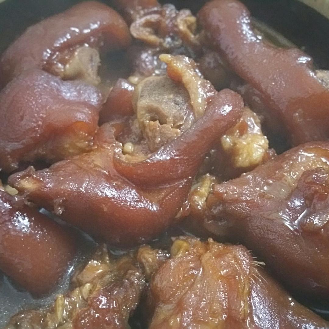 红焖猪蹄