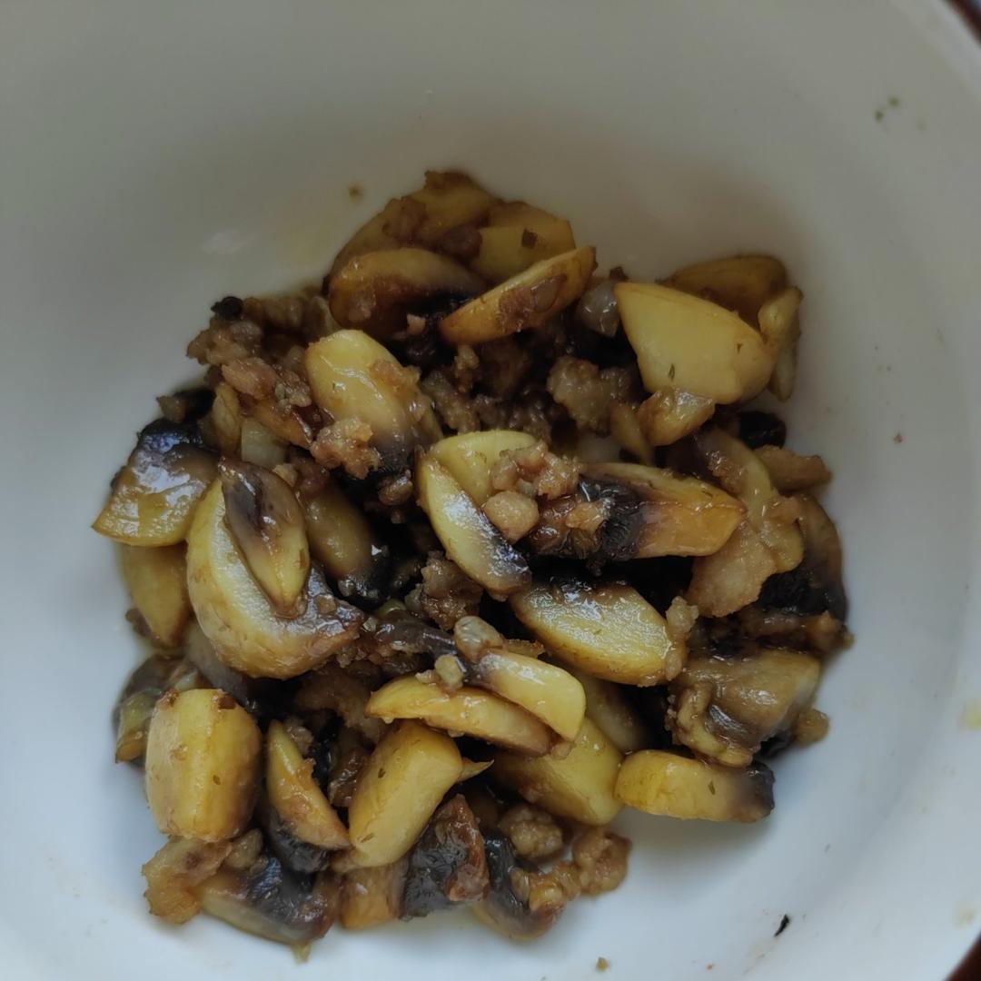 口蘑炒肉(强烈推荐太美味)