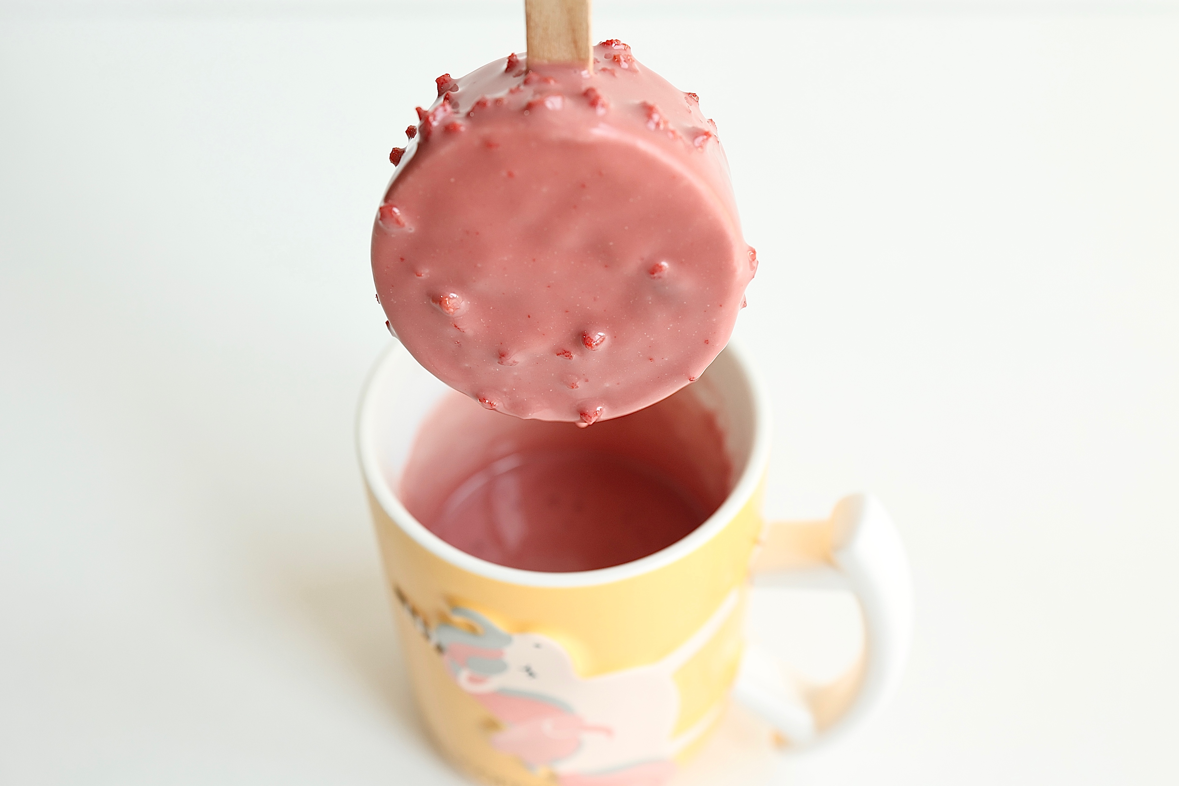 覆盆子/树莓脆皮冰淇淋🍦/高颜值少女心的做法 步骤25