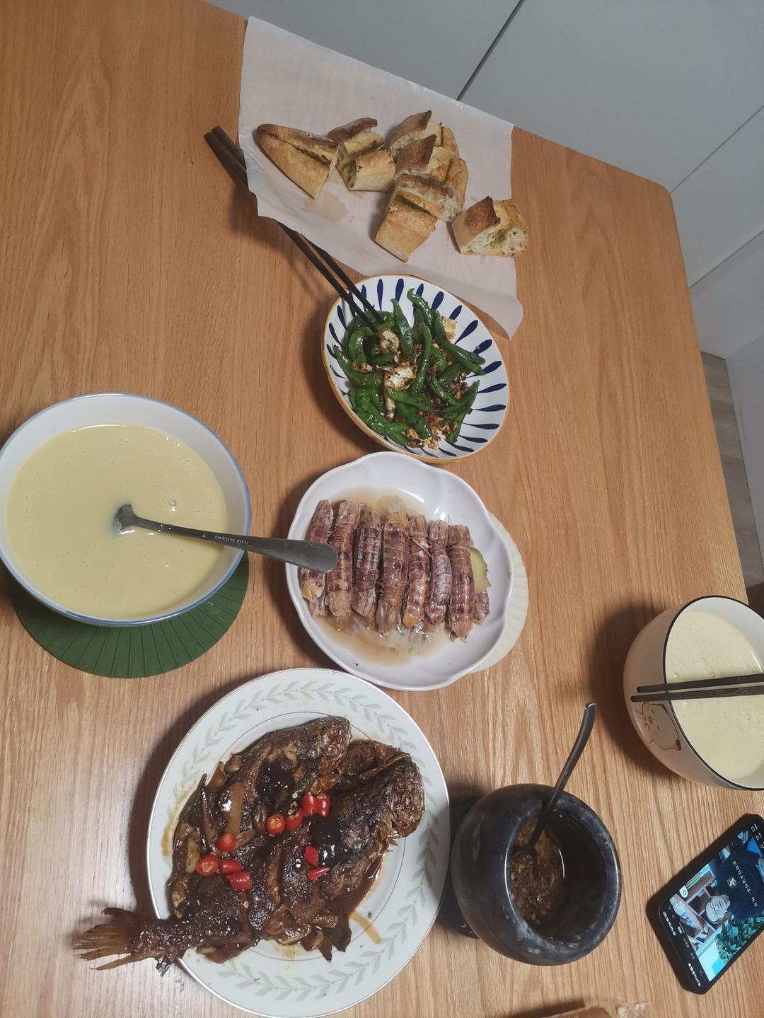 私房红烧黄花鱼，边吃边想念~