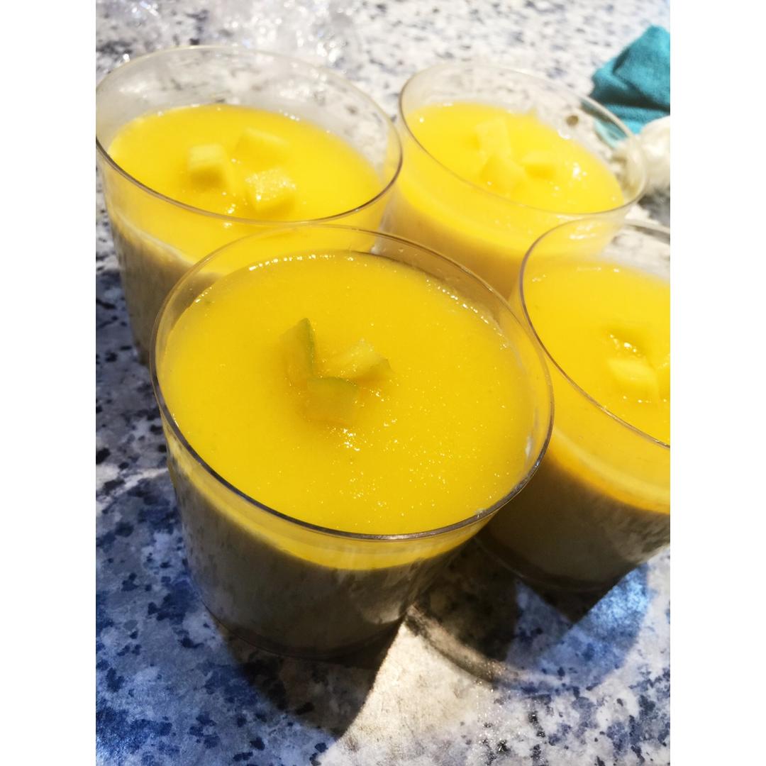 芒果芝士慕斯杯