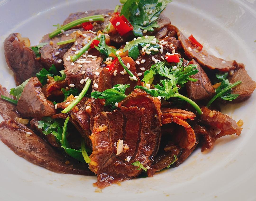 卤牛肉+凉拌
