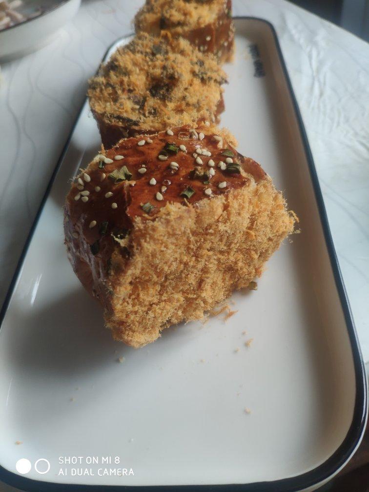 肉松面包卷