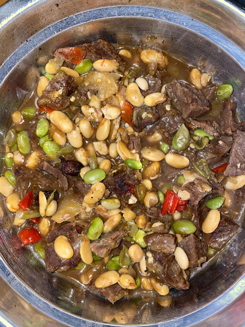 黄豆炖牛肉