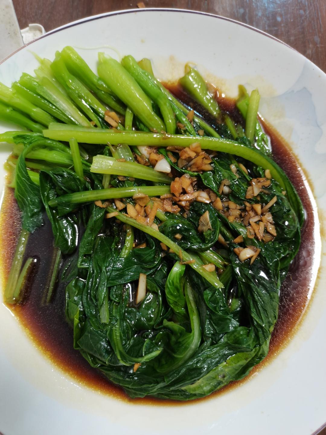 白灼菜心