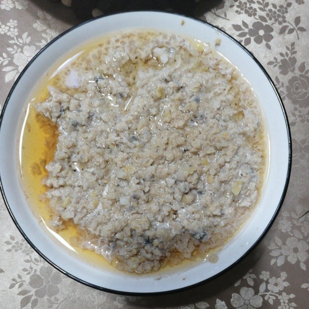 老少皆宜、鲜香味美蒸莲藕肉饼