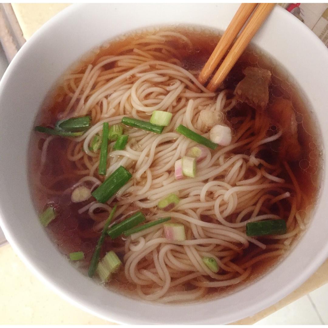 最美不过那碗阳春面