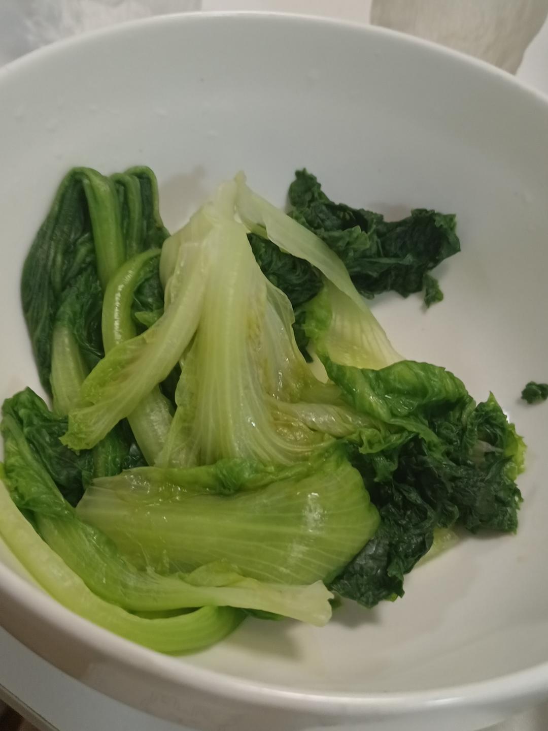 低脂懒人简单快手菜～凉拌生菜