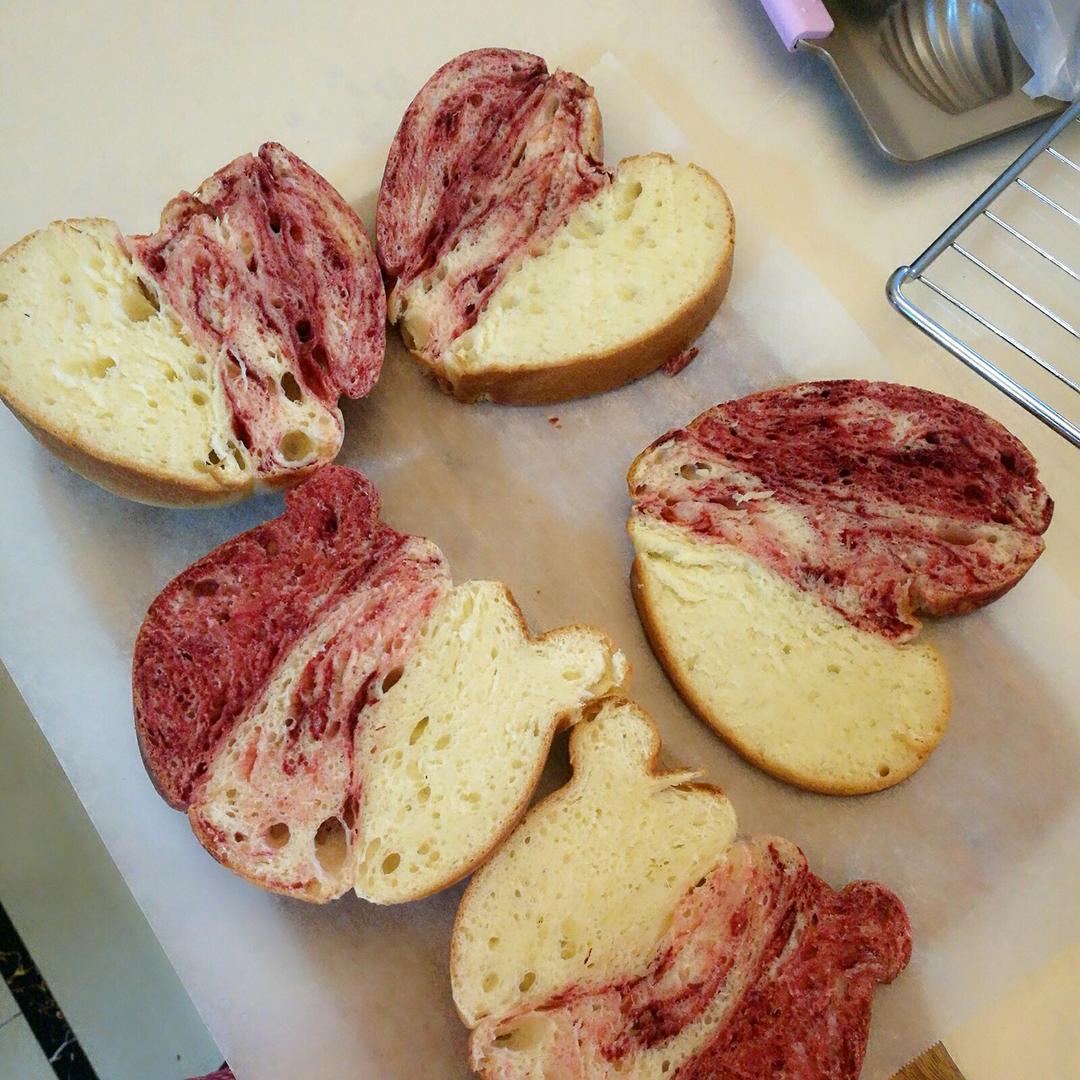 少女心的粉色渐变吐司