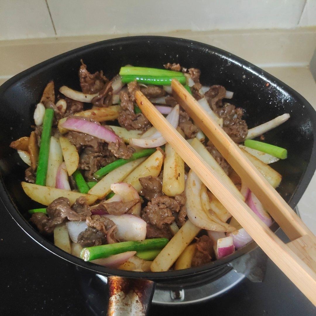 干锅牛肉