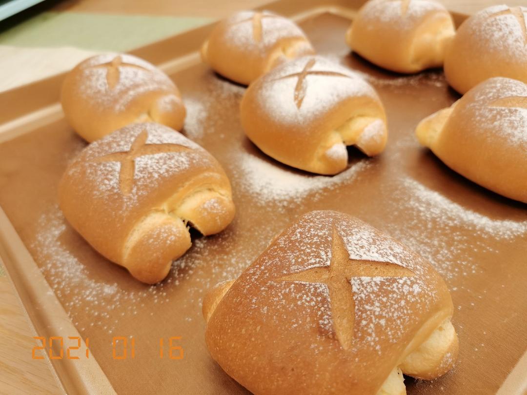超软牛奶小面包