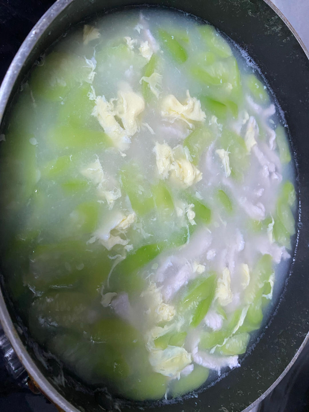 时蔬丝瓜滑肉汤