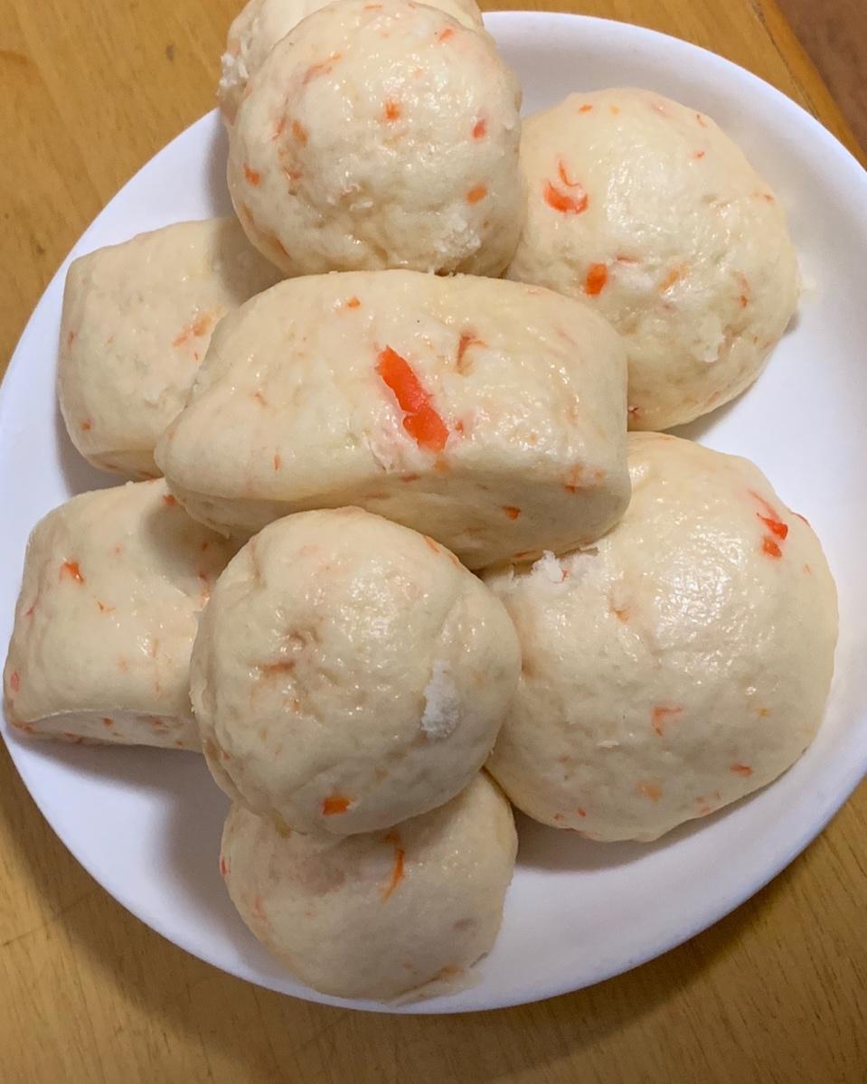 胡萝卜刀切小馒头