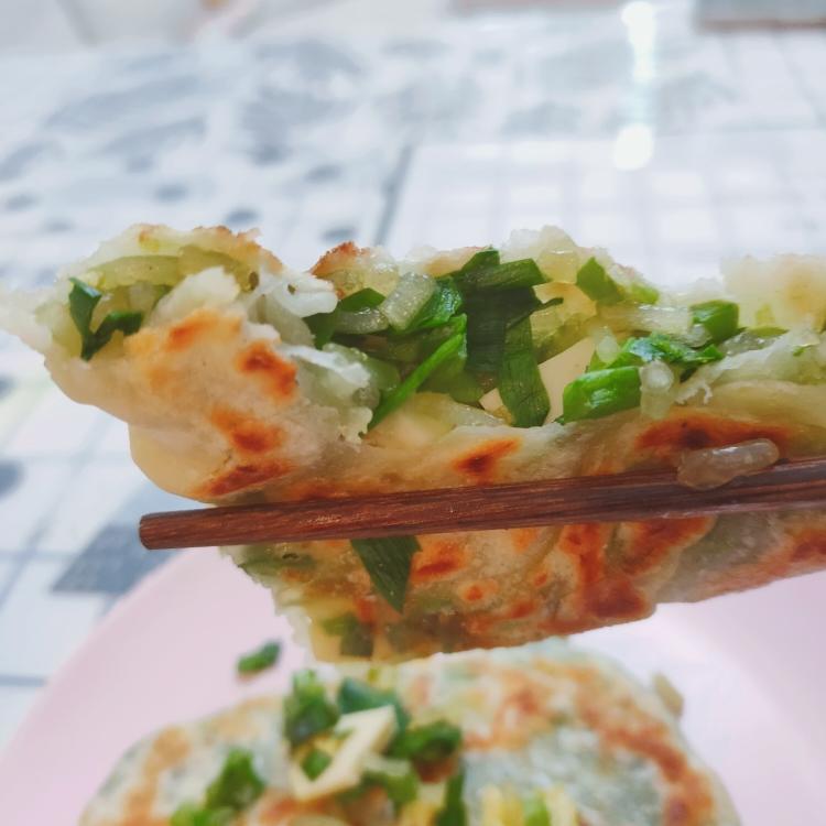 皮薄馅大的韭菜盒子的做法