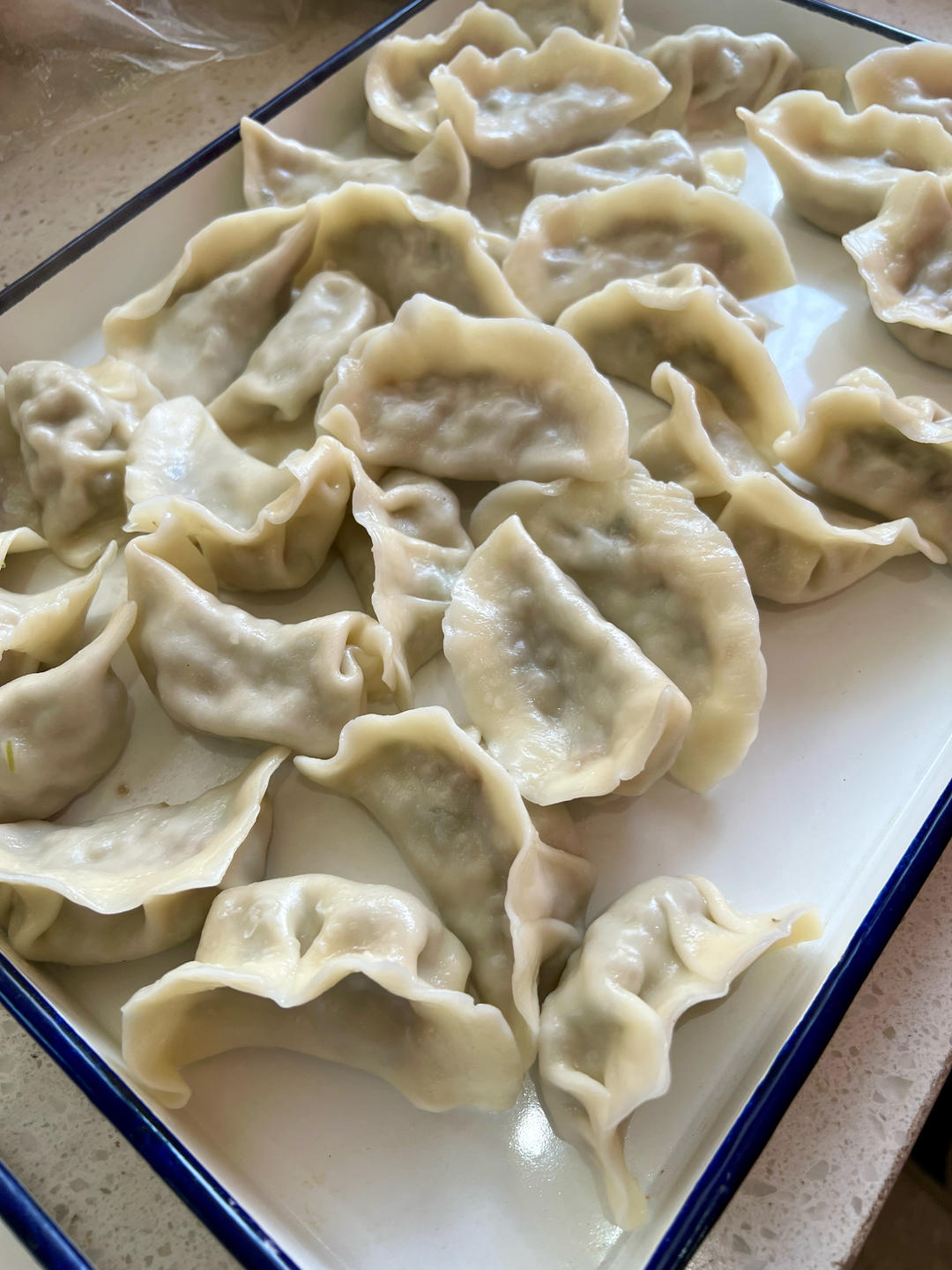 芹菜猪肉水饺
