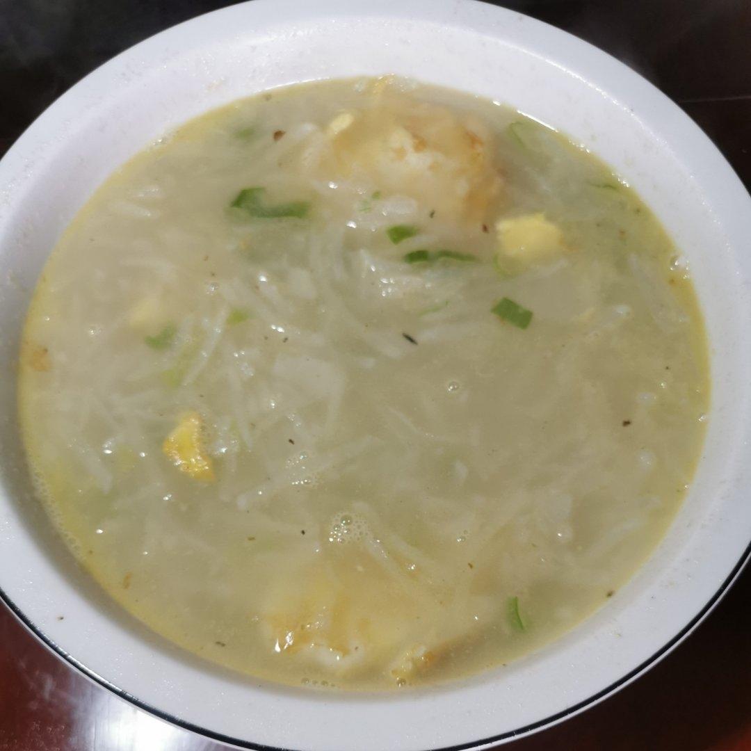 鸡蛋🥚萝卜汤！