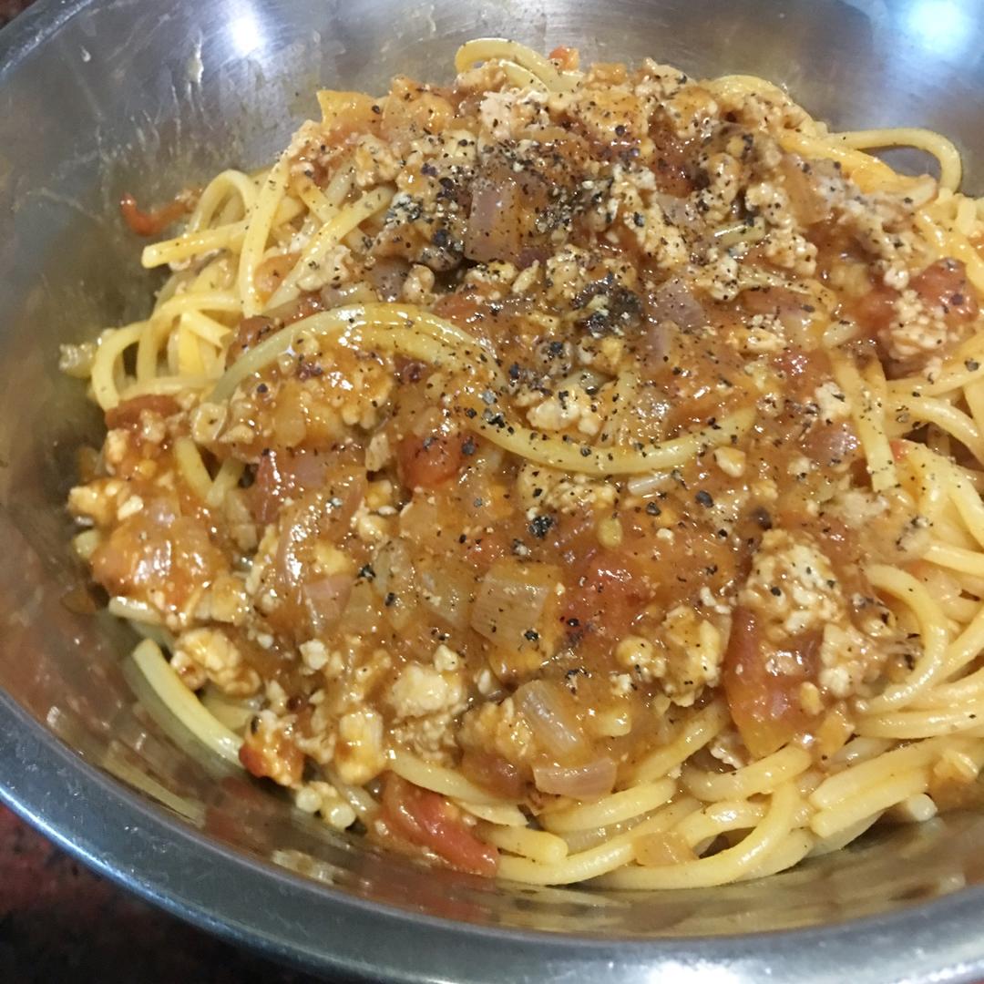 番茄肉酱意大利面