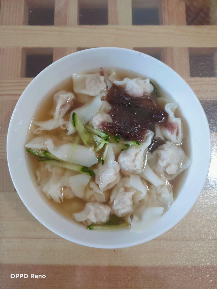 馄饨肉馅+汤底