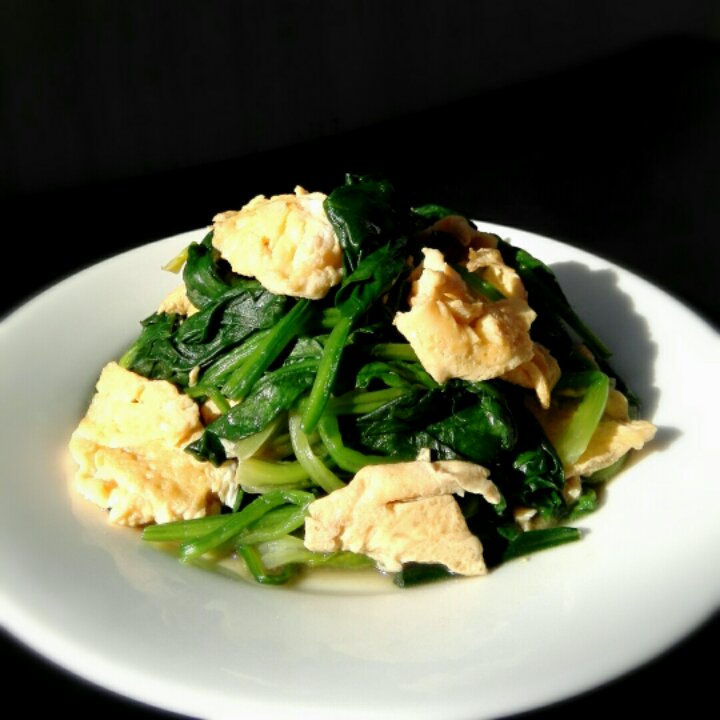 菠菜炒鸡蛋