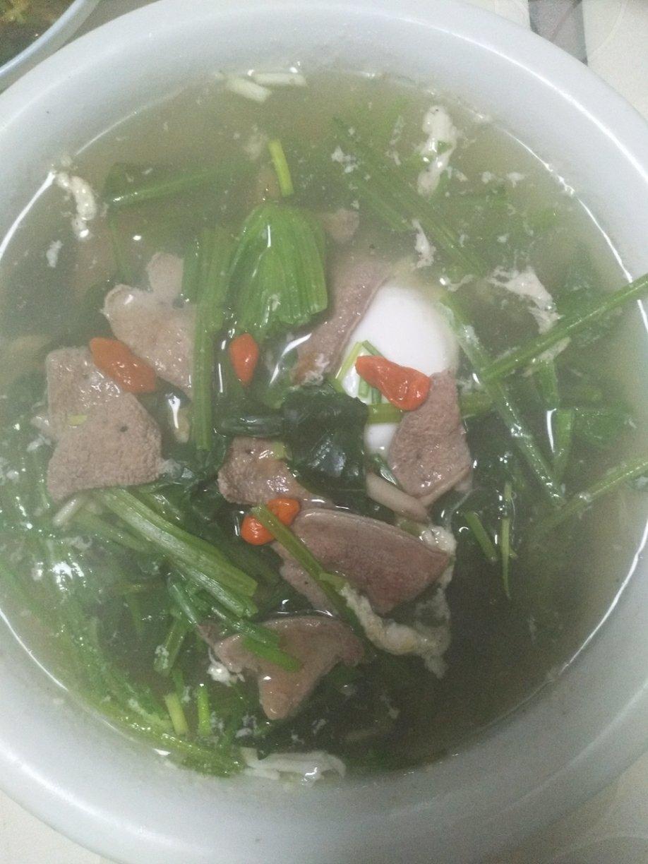 菠菜猪肝汤