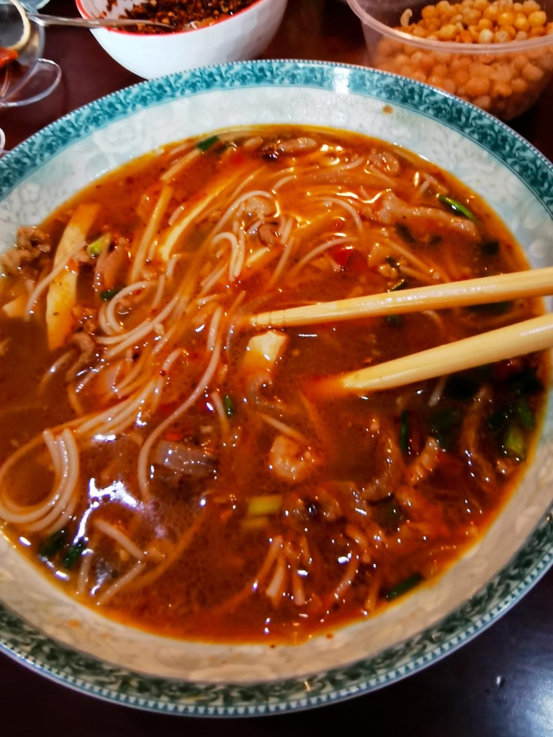 最简单的湖南早餐米粉做法