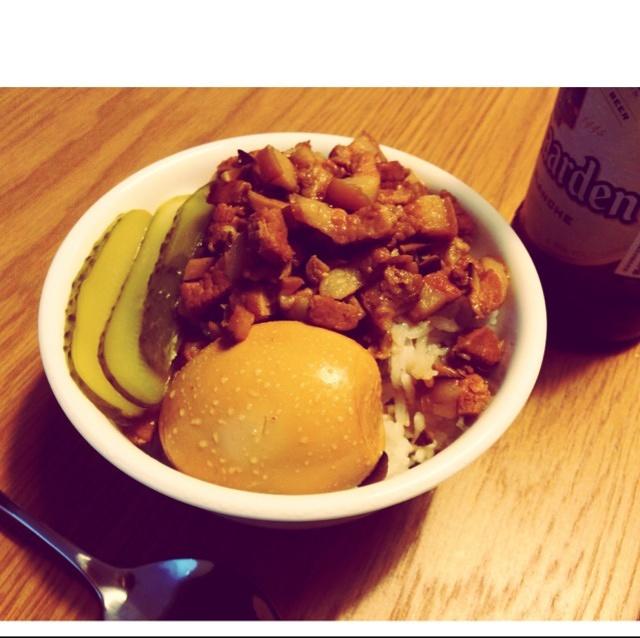 台湾卤肉饭的做法