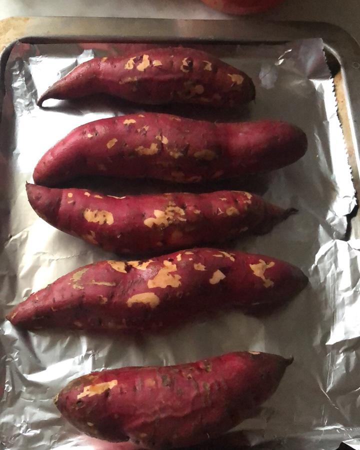 【烤箱版烤红薯】