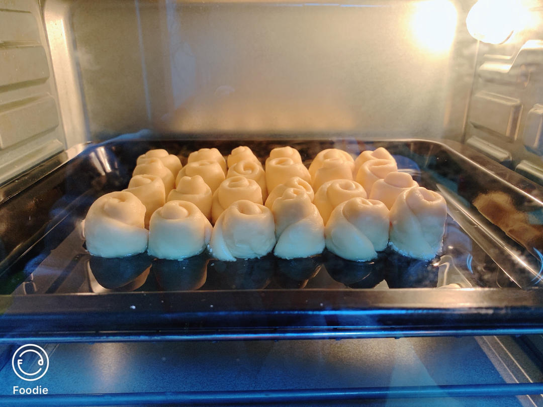 脆底蜂蜜小面包