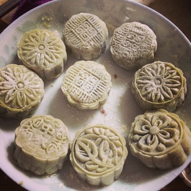 冰皮豆沙月饼