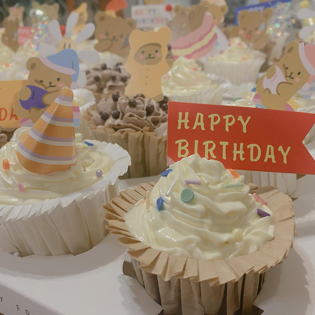 纸杯蛋糕 8寸戚风蛋糕的量