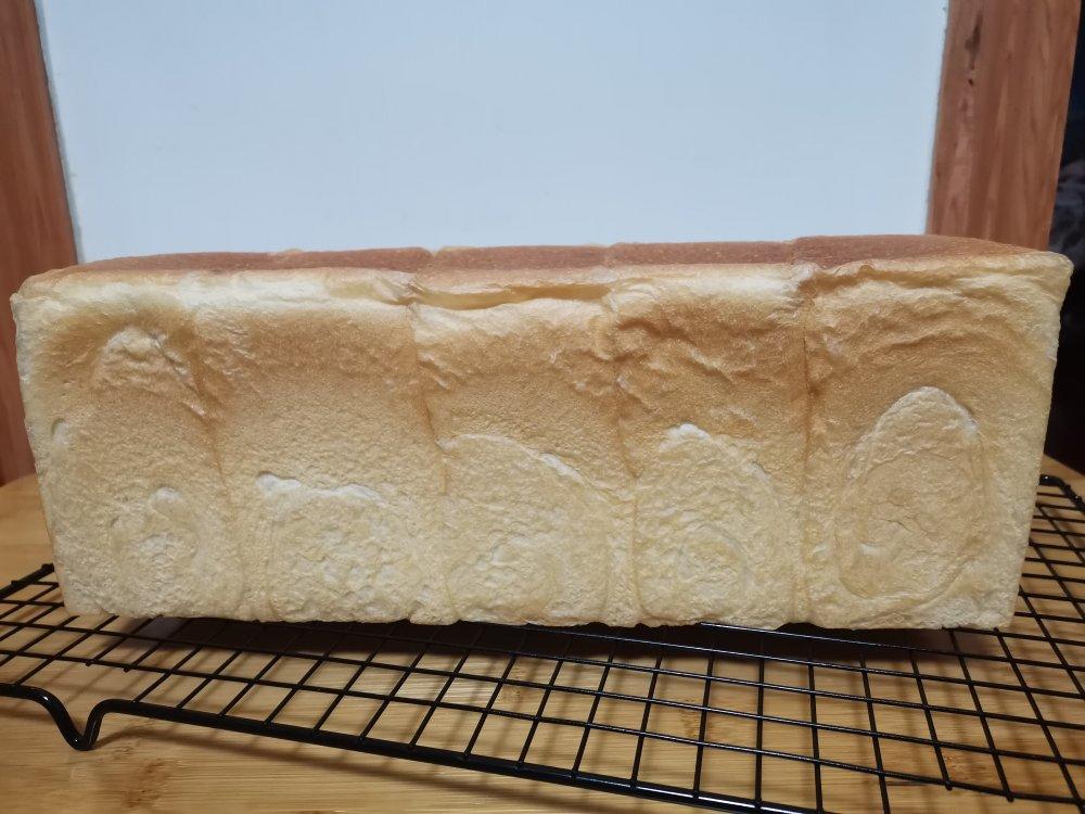 早餐白吐司          （庞多米 Pain de mie）