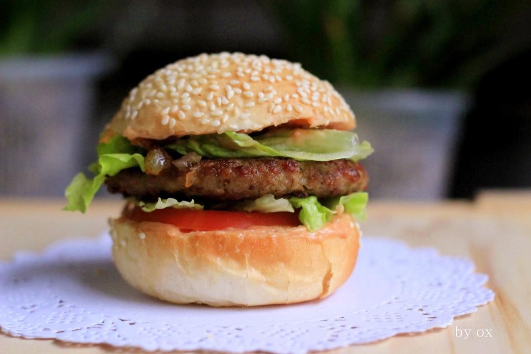 【简单美味】风靡美国加州的In-N-Out汉堡