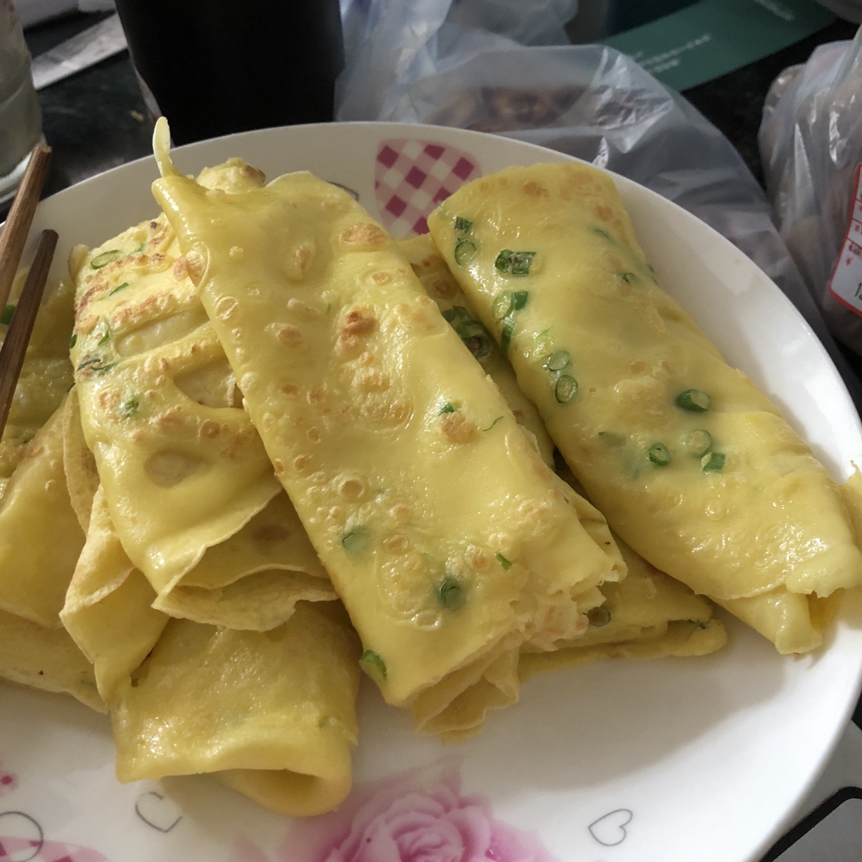 有妈妈味道的葱香鸡蛋饼