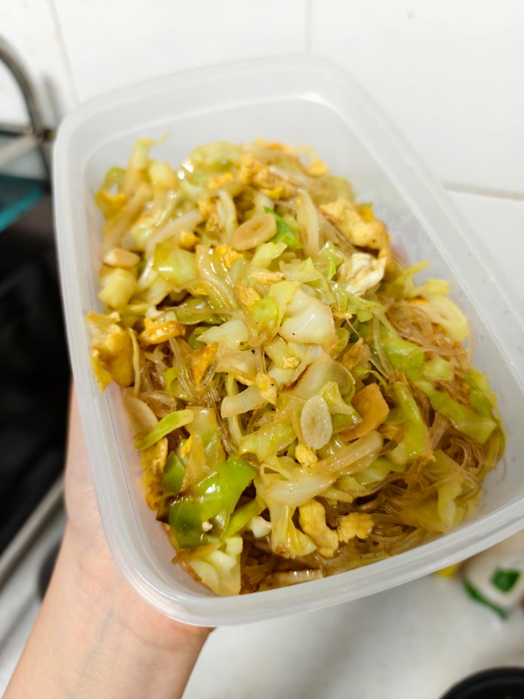 家常小炒：包菜炒粉丝