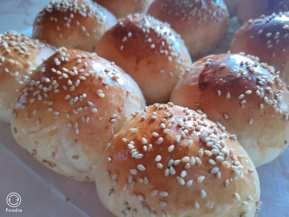 松软的牛奶面包🍞