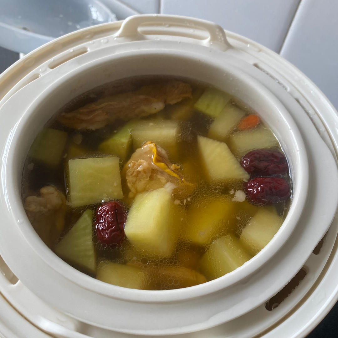 羊肉汤(炖萝卜)