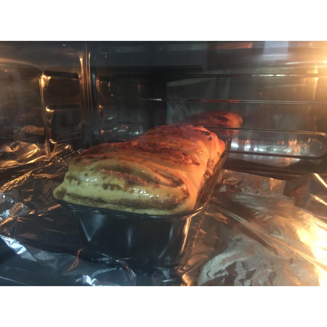 手撕千层肉松面包