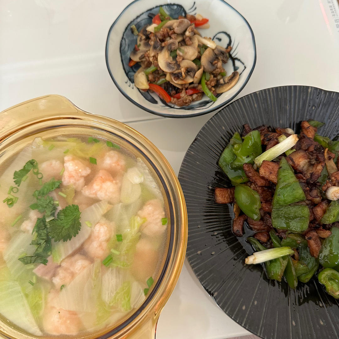 减脂菜—无油白菜虾滑汤