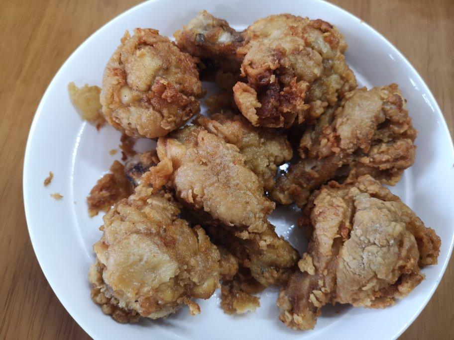 不用炸鸡粉也可以炸出酥脆炸鸡腿