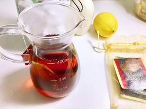柠檬红茶——媲美维他柠檬茶的续命饮料的做法 步骤2